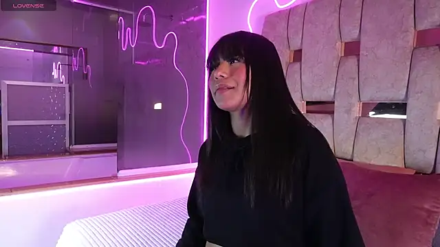 Petitte Mussa online show from 04/16/26, 03:29