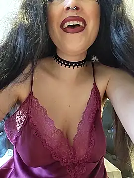 Snapshot of Mommynatrix chatting on 03/27/26, 04:40 Mommynatrix online show from 03/27/26, 04:40