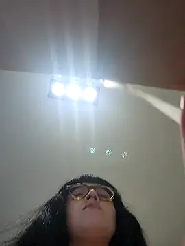 Snapshot of Mommynatrix chatting on 04/21/26, 03:39 Mommynatrix online show from 04/21/26, 03:39