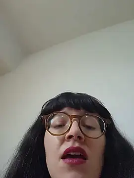Mommynatrix online show from 05/29/26, 05:11