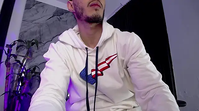 Snapshot of Grant_Irons chatting on 03/14/26, 12:21 Grant Irons online show from 03/14/26, 12:21