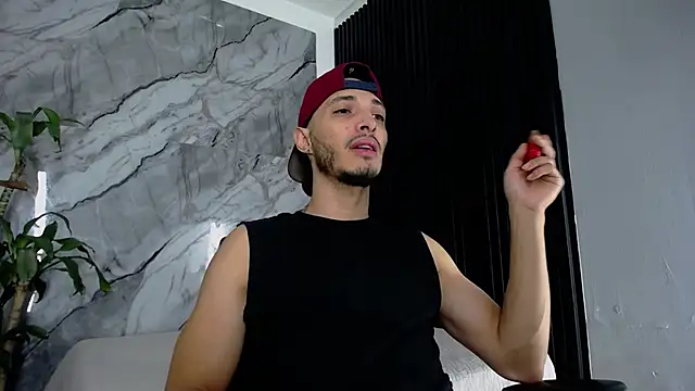 Snapshot of Grant_Irons chatting on 03/20/26, 12:43 Grant Irons online show from 03/20/26, 12:43