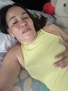 Snapshot of mari9312 chatting on 03/02/26, 05:42 mari9312 online show from 03/02/26, 05:42