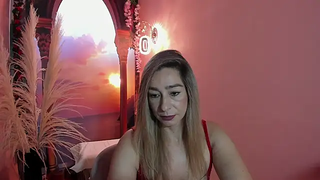 Snapshot of Madam_Dalila chatting on 03/12/26, 11:38 Madam Dalila online show from 03/12/26, 11:38