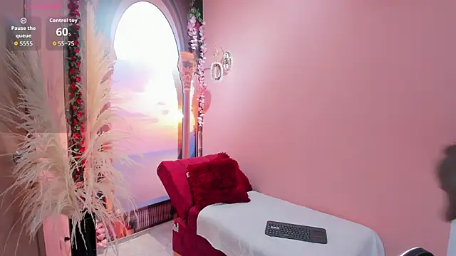 Snapshot of Madam_Dalila chatting on 03/28/26, 11:43 Madam Dalila online show from 03/28/26, 11:43