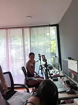 Snapshot of kitty_rousse01 chatting on 02/27/26, 01:22 kitty rousse01 online show from 02/27/26, 01:22