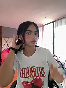 Snapshot of kitty_rousse01 chatting on 02/28/26, 12:50 kitty rousse01 online show from 02/28/26, 12:50