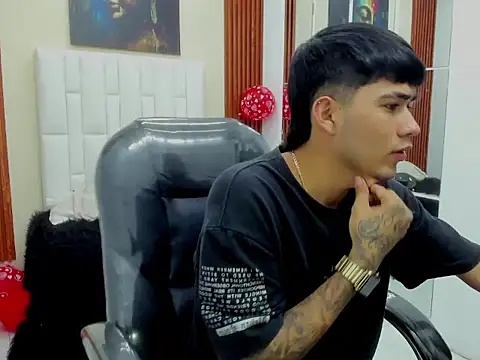 Snapshot of Thiago_collinss chatting on 02/26/26, 09:58 Thiago collinss online show from 02/26/26, 09:58