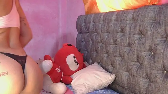 mia luna88 online show from 02/28/26, 08:54