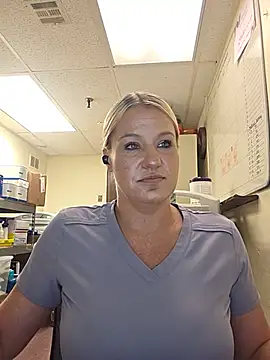 LadyB07 online show from 06/02/26, 04:20