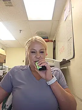 LadyB07 online show from 06/09/26, 03:56