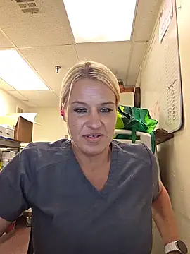 LadyB07 online show from 07/01/26, 08:08
