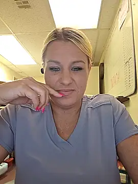 LadyB07 online show from 07/22/26, 06:11