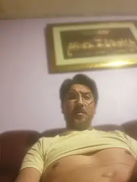 BRAD MATURE online show from 04/17/26, 03:20