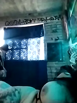 Snapshot of Cristal_queen_ chatting on 03/05/26, 01:51 Cristal queen online show from 03/05/26, 01:51