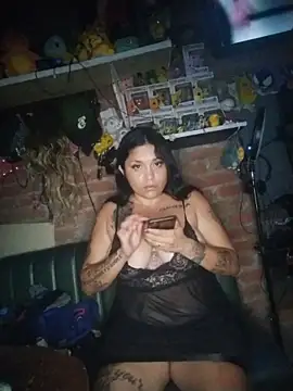 Snapshot of Cristal_queen_ chatting on 04/06/26, 07:09 Cristal queen online show from 04/06/26, 07:09