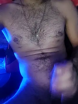 pascuuu96 online show from 03/07/26, 06:21