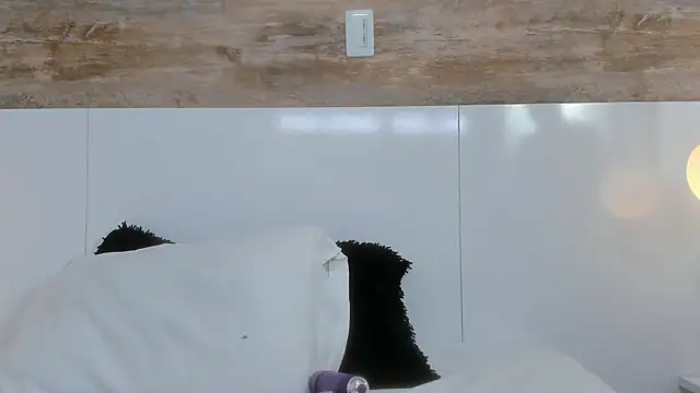 Snapshot of Nikol_Lopez_ chatting on 04/12/26, 11:04 Nikol Lopez online show from 04/12/26, 11:04