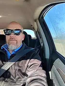 Snapshot of WorthingtonM3 chatting on 03/12/26, 05:41 WorthingtonM3 online show from 03/12/26, 05:41