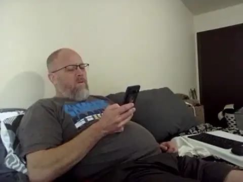 Snapshot of WorthingtonM3 chatting on 04/19/26, 05:34 WorthingtonM3 online show from 04/19/26, 05:34