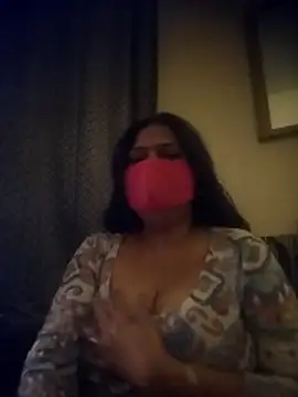 Snapshot of Tanya_7 chatting on 04/05/26, 10:01 Tanya 7 online show from 04/05/26, 10:01