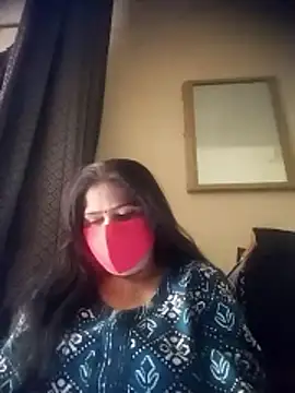 Snapshot of Tanya_7 chatting on 04/13/26, 07:47 Tanya 7 online show from 04/13/26, 07:47