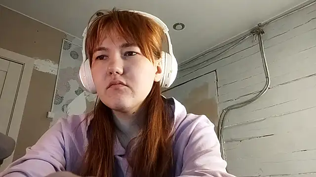 Snapshot of DinaFirebird chatting on 02/28/26, 04:57 DinaFirebird online show from 02/28/26, 04:57