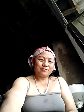 Lucie Fuzk online show from 04/04/26, 01:48