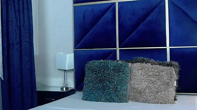 Snapshot of AmberDiamont chatting on 04/08/26, 07:03 AmberDiamont online show from 04/08/26, 07:03