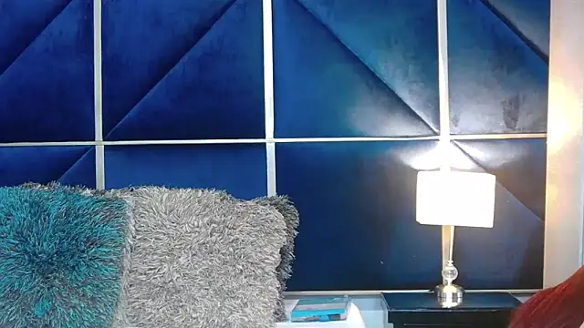 Snapshot of AmberDiamont chatting on 04/27/26, 02:48 AmberDiamont online show from 04/27/26, 02:48