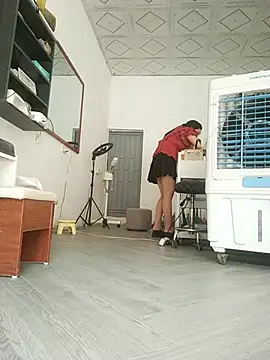 Ivy Trix2 online show from 04/10/26, 02:06