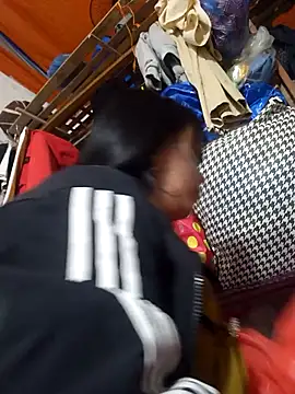 Snapshot of Candyk5 chatting on 03/12/26, 05:13 Candyk5 online show from 03/12/26, 05:13