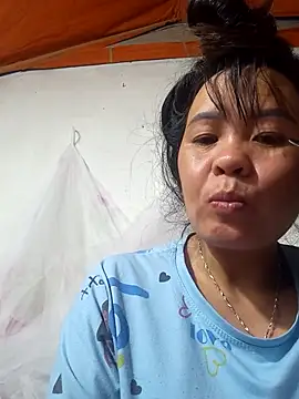 Snapshot of Candyk5 chatting on 04/24/26, 01:41 Candyk5 online show from 04/24/26, 01:41