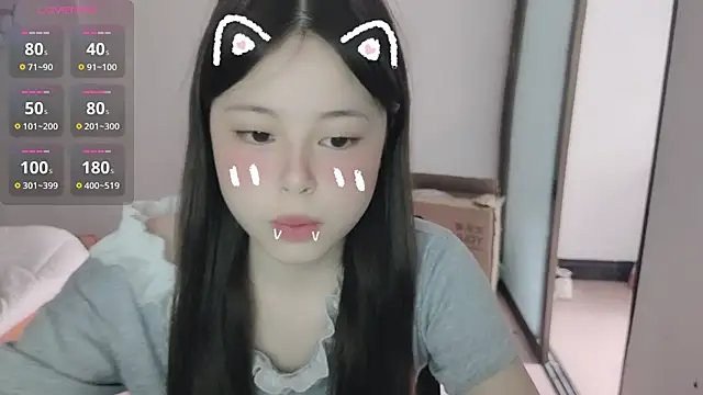 Snapshot of F-Yihao chatting on 03/27/26, 06:52 F-Yihao online show from 03/27/26, 06:52