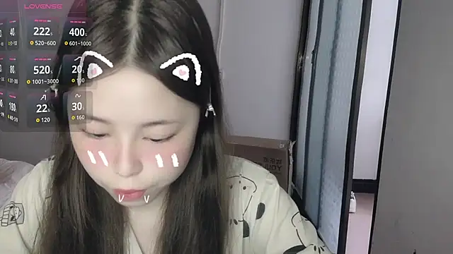 Snapshot of F-Yihao chatting on 03/30/26, 09:21 F-Yihao online show from 03/30/26, 09:21