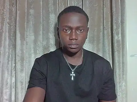 Snapshot of darkerberryguy chatting on 03/02/26, 04:58 darkerberryguy online show from 03/02/26, 04:58