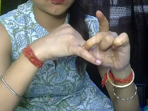 Aani 0 online show from 03/30/26, 04:46