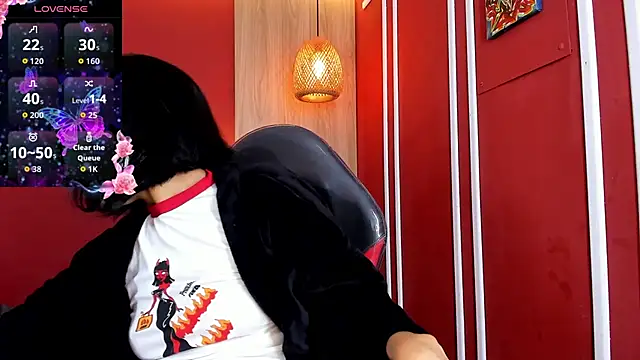 Snapshot of Valkiria_wine chatting on 04/09/26, 12:43 Valkiria wine online show from 04/09/26, 12:43