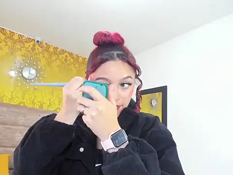 violeethh   online show from 02/27/26, 12:27