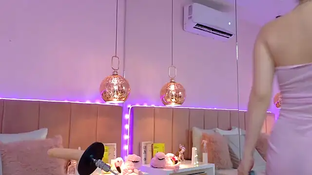 Snapshot of AnnieAddam chatting on 03/22/26, 10:13 AnnieAddam online show from 03/22/26, 10:13