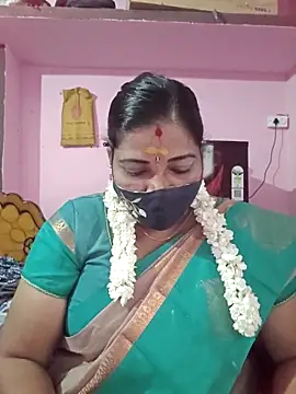 Snapshot of tamil_lathikaaa chatting on 04/30/26, 05:36 tamil lathikaaa online show from 04/30/26, 05:36