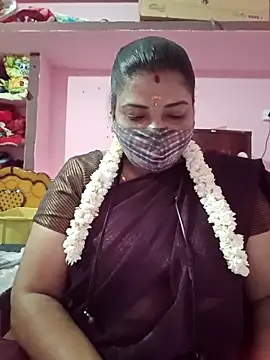 Snapshot of tamil_lathikaaa chatting on 06/16/26, 03:53 tamil lathikaaa online show from 06/16/26, 03:53