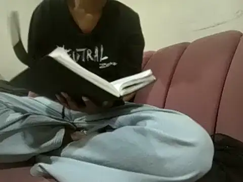 Snapshot of Mistry_lishu chatting on 03/02/26, 08:32 Mistry lishu online show from 03/02/26, 08:32