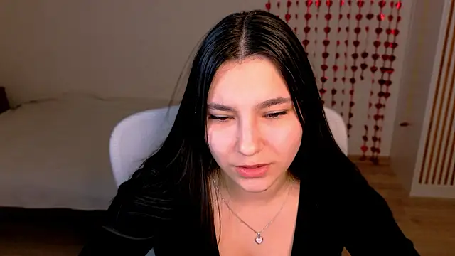 Snapshot of Ari_Grend chatting on 02/27/26, 04:40 Ari Grend online show from 02/27/26, 04:40