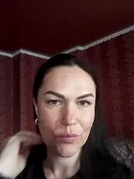 Snapshot of AmyLove471 chatting on 04/16/26, 03:02 AmyLove471 online show from 04/16/26, 03:02