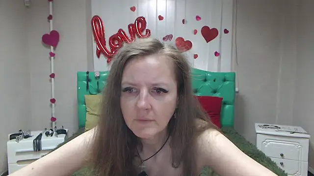 MeganPirs online show from 05/17/26, 05:05