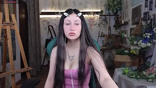 EffieMeowley online show from 05/03/26, 06:30
