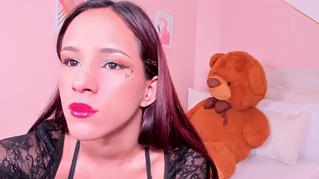 Snapshot of raquel_mooon chatting on 03/16/26, 05:50 raquel mooon online show from 03/16/26, 05:50