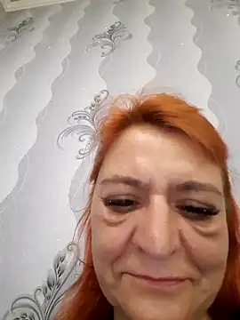 Belowa7364 online show from 04/15/26, 05:47