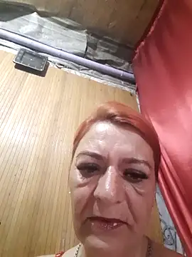 Snapshot of Belowa7364 chatting on 06/18/26, 04:57 Belowa7364 online show from 06/18/26, 04:57